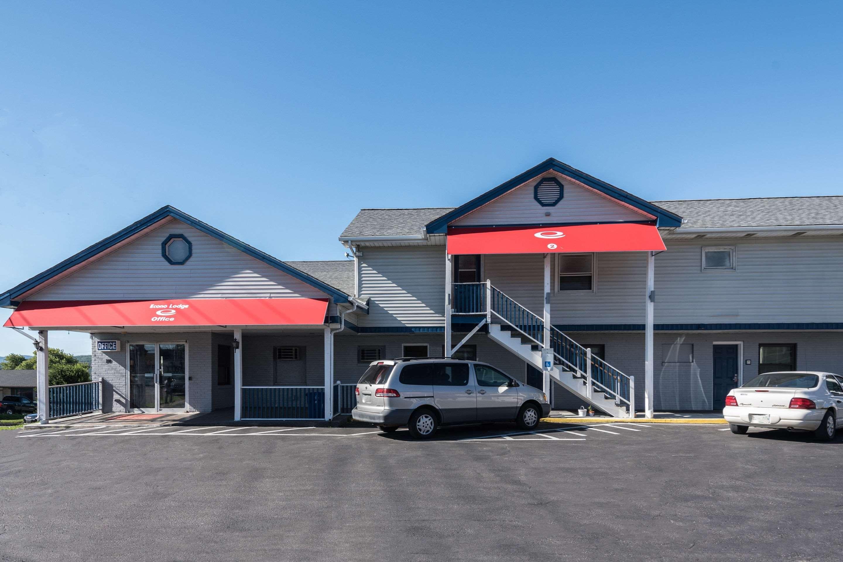 Econo Lodge Rutland City Near Hwy 7 Eksteriør billede