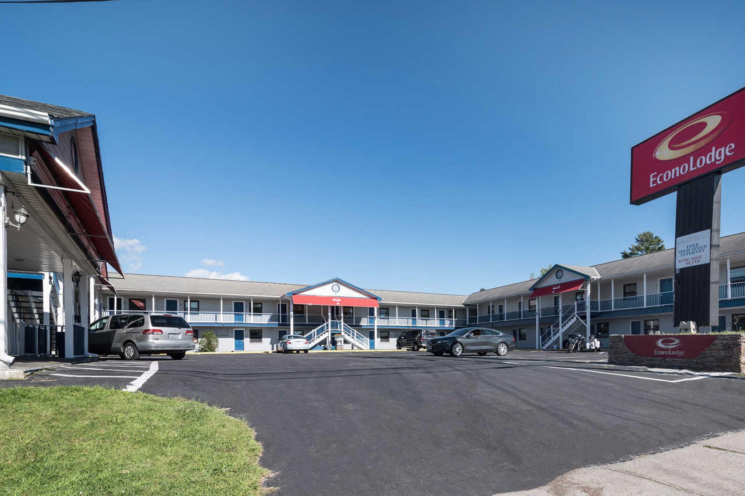 Econo Lodge Rutland City Near Hwy 7 Eksteriør billede