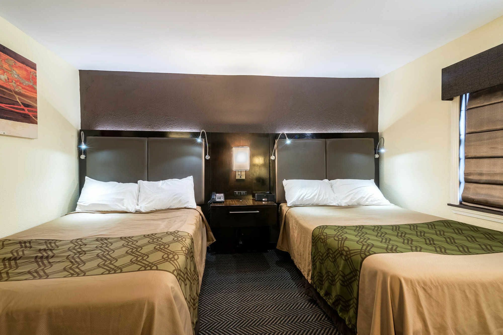 Econo Lodge Rutland City Near Hwy 7 Eksteriør billede